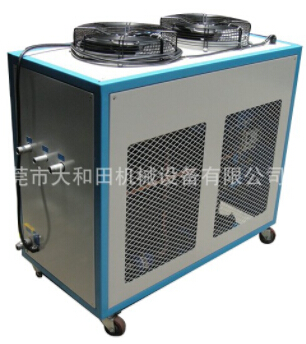 小型冷水機的基本組成結(jié)構(gòu)